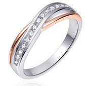 Schitterende Zilveren Rosé Ring met rij zirkonia's 19,00 mm. (maat 60) | Damesring | Jonline