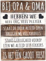 Houten Tekstplank / Tekstbord 40x30cm "Bij Opa & Oma..." - Kleur Naturel en Antique White