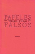 Papeles falsos / False Papers