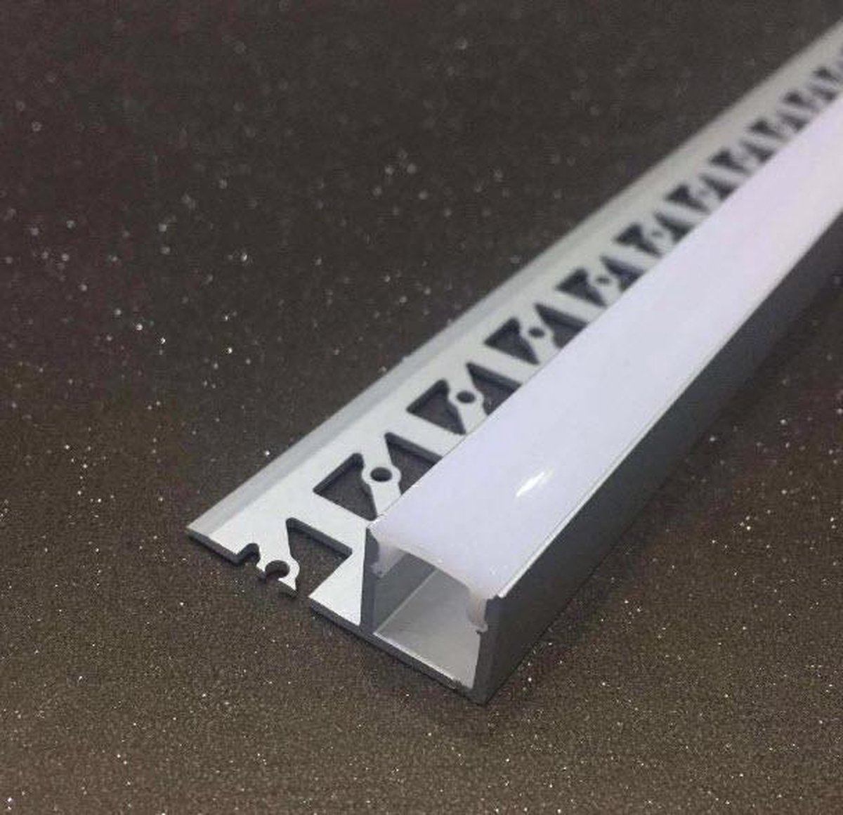 noodsituatie Geometrie Snel 2x100cm LED strip stuc / gips profiel - een kant, ideaal voor verlichting  van randen... | bol.com