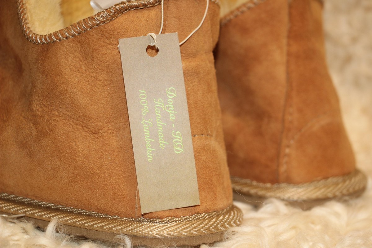 Schapenvacht schoenen online kopen | Gratis verzending voor de meeste bestellingen