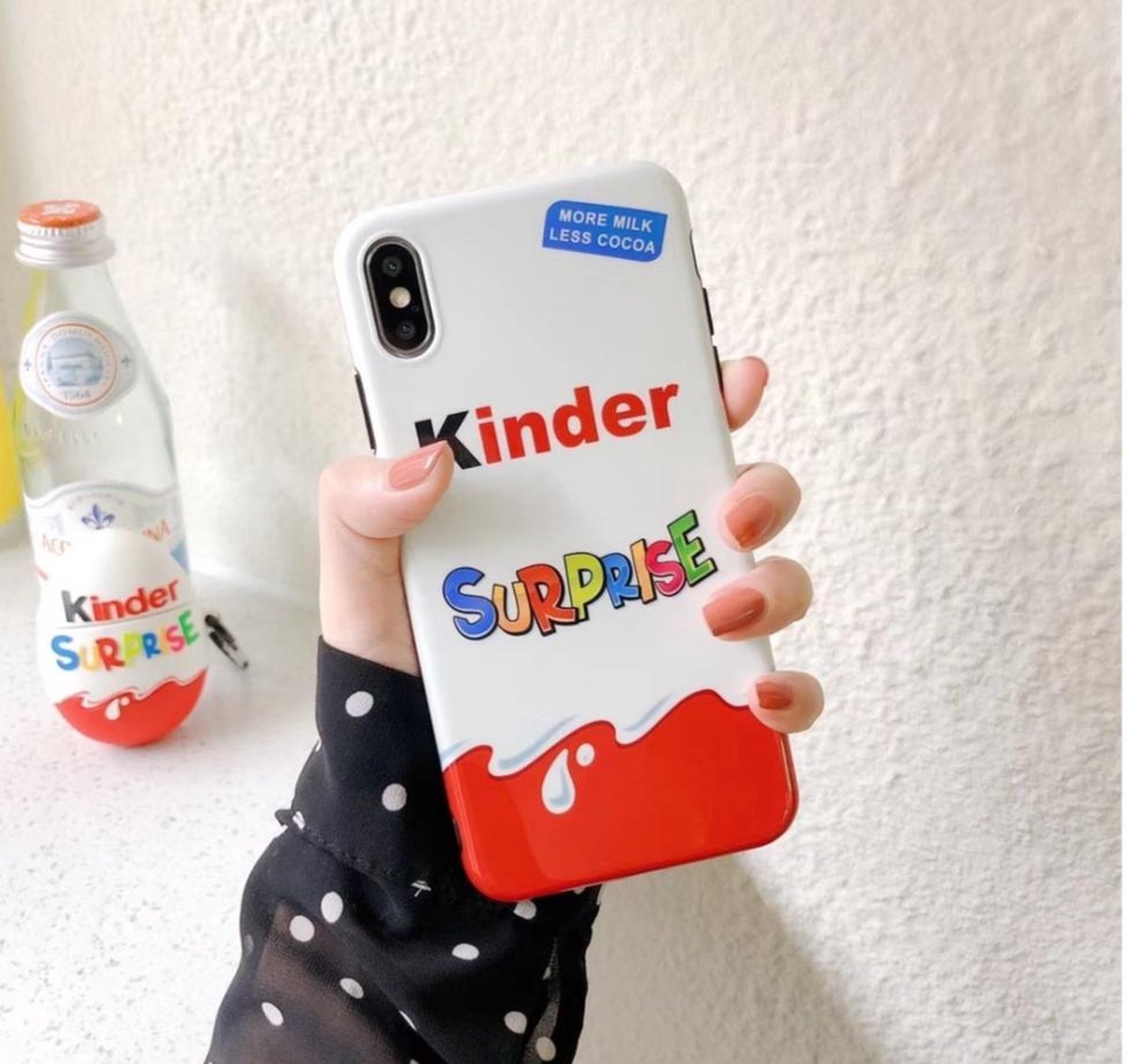 Hoesje IPhone 8 - Kinder surprise - cadeau | bol.com