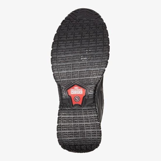 Zwarte Skechers werkschoen, onderkant met profiel en rood Skechers Work logo.
