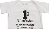 Rompertje baby tekst cadeau mama | eerste moederdag ik ben het mooiste cadeautje | korte mouw | wit zwart | maat 50-56 bekendmaking zwangerschap aanstaande baby jongen meisje unise