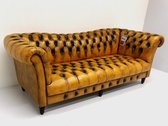 Chesterfield bank Vincent 3 zits button seat. Whisky antiek leer