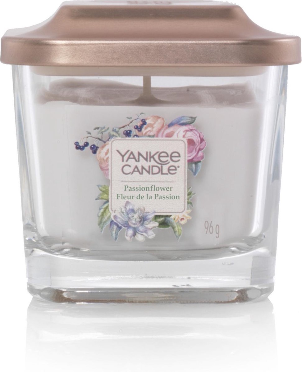 Goedkoopste Yankee Candle Elevation Small Geurkaars - Passionflower