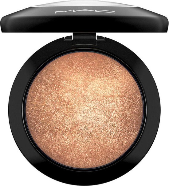 MAC Cosmetics Mineralize Skinfinish Highlighter Poeder Gold Deposit Highlighter bol