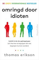 Omslag Omringd door idioten