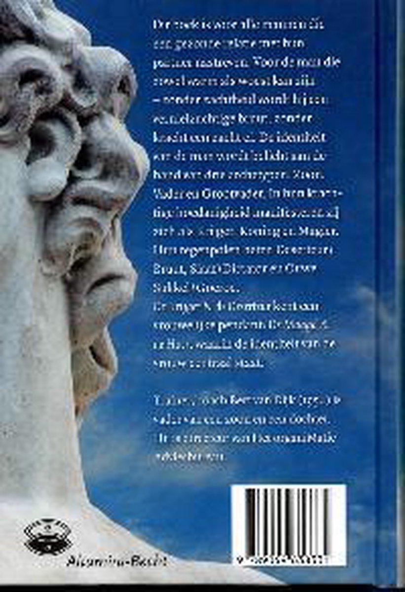 Achterkant van een boek met tekst en een beeld van een man.