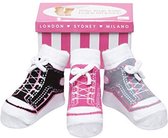 Girl Sneakers: doosje met 3 paar baby sokjes die op sneakers lijken-voor baby meisje 0-12 maanden-Witte vetertjes-Anti slip zooltjes-Kraamcadeau-Baby shower