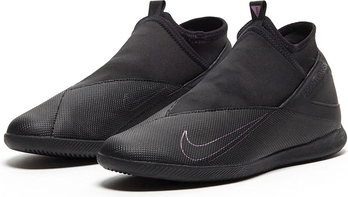 Bol Nike Sportschoenen Maat 45 Unisex Zwart roze bol-nike-sportschoenen-maat-45-unisex-zwart-roze