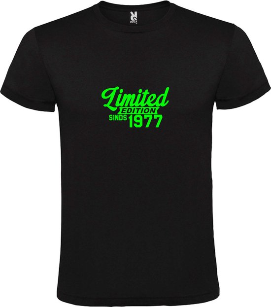 Zwart T-Shirt met “Limited sinds 1977 “ Afbeelding Neon Groen Size XXXXXL
