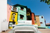 Behang - Fotobehang Zonnige dag in de Argentijnse wijk la Boca - Breedte 420 cm x hoogte 280 cm
