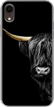 Geschikt voor iPhone XR hoesje - Schotse hooglander - Koeien - Goud - Siliconen Telefoonhoesje