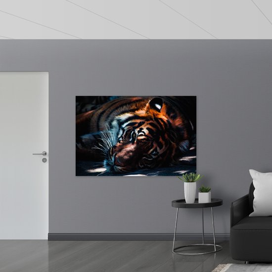 WallClassics - Toile - Tigre au repos au soleil - 150x100 cm Photo sur toile (Décoration murale sur toile)