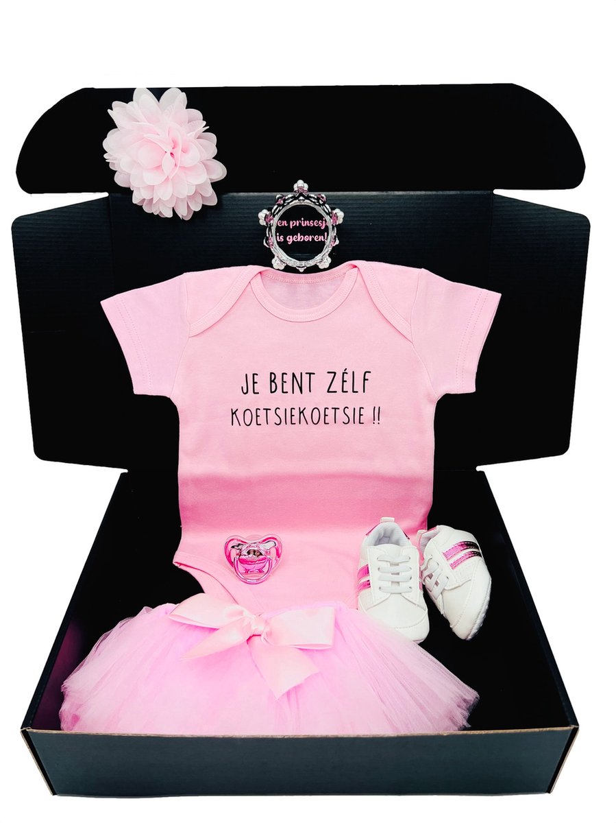 Goedkoopste kraamcadeau - kraamcadeau meisje - romper - kan ook rechtstreeks als cadeau worden verstuurd - petticoat - tulle - babyschoenen