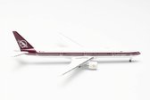 Herpa schaalmodel Boeing vliegtuig 777-300ER Qatar Airways 25 Years of Excellence schaal 1:500 lengte 14,8cm