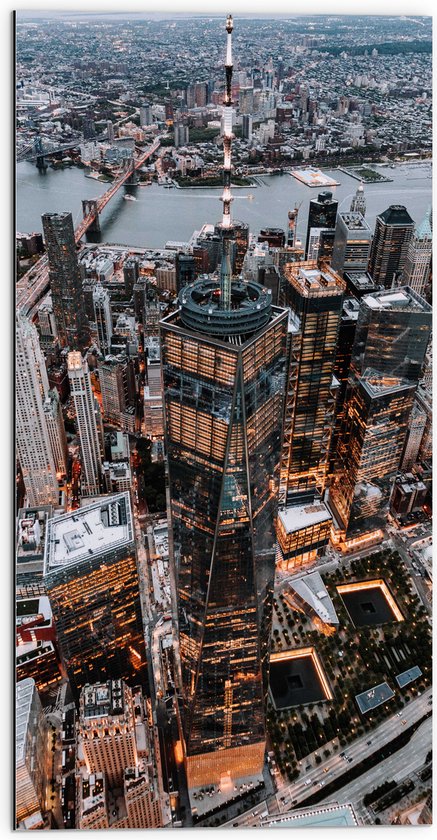 WallClassics - Dibond - De Stad vanuit de Lucht - New York - 50x100 cm Foto op Aluminium (Wanddecoratie van metaal)
