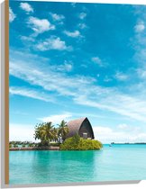 WallClassics - Hout - Hotel op het Water - Malediven - 60x80 cm - 9 mm dik - Foto op Hout (Met Ophangsysteem)
