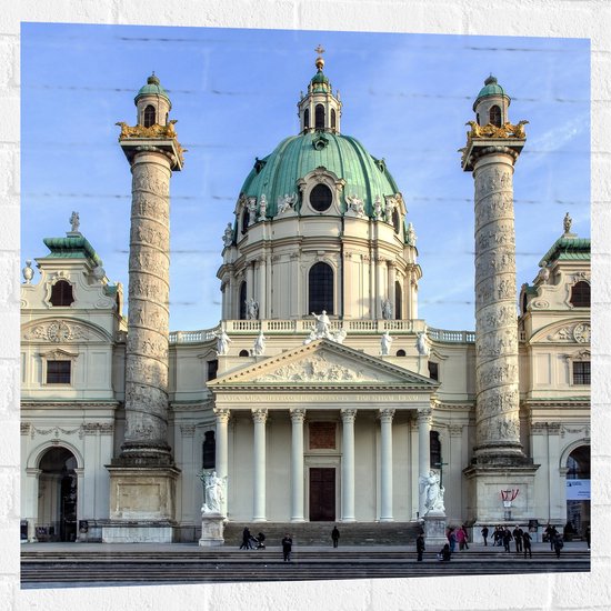 WallClassics - Muursticker - Karlskirche Kerk in Oostenrijk - 80x80 cm Foto op Muursticker