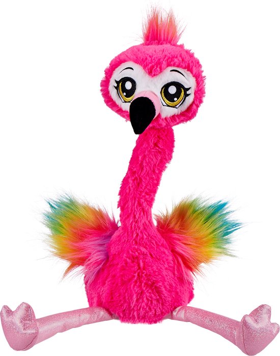 Een zittende Frankie de Funky Flamingo met felroze vacht en regenboogkleurige veren.