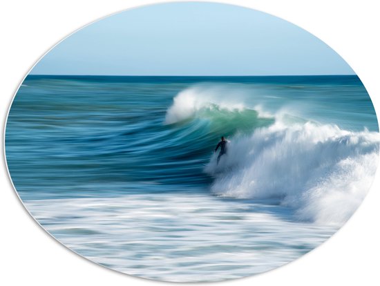 WallClassics - Plaque Ovale en Mousse PVC - Surfeur au-dessus des Vagues déchaînées en Mer - 96x72 cm Photo sur Ovale (Avec Système d'accrochage)