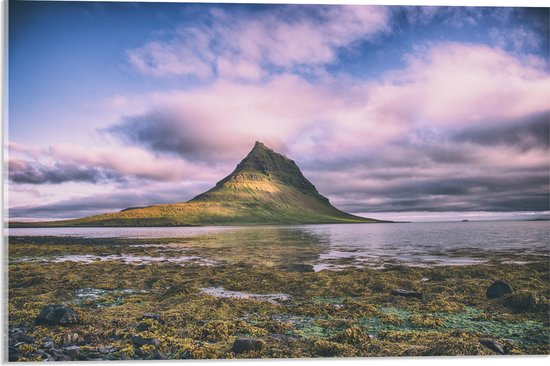 Acrylglas - Kirkjufell Berg - IJsland - 60x40 cm Foto op Acrylglas (Met Ophangsysteem)