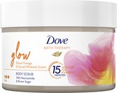 Gommage pour le corps Dove Bath Therapy Glow - 295 ml