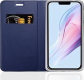 Cadorabo Hoesje geschikt voor Apple iPhone 13 MINI in CLASSY DONKER BLAUW - Beschermhoes met magnetische sluiting, standfunctie en kaartvakje Book Case Cover Etui
