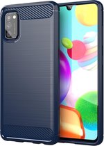 Cadorabo Hoesje geschikt voor Samsung Galaxy A41 in BRUSHED BLAUW - Beschermhoes van flexibel TPU siliconen in roestvrij staal-carbonvezel look Case Cover