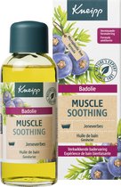 Kneipp Muscle Soothing - Badolie - Jeneverbes - Verkwikkend voor de spieren - Geschikt voor alle huidtypen - Vegan - 1 st - 100 ml