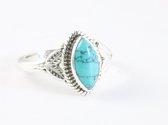 Bague en argent finement travaillée avec turquoise - taille 19