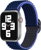 iMoshion Bandje Geschikt voor Apple Watch Bandje Series 1 / 2 / 3 / 4 / 5 / 6 / 7 / 8 / 9 / SE - 38 / 40 / 41 mm - iMoshion Elastisch nylon band - Donkerblauw