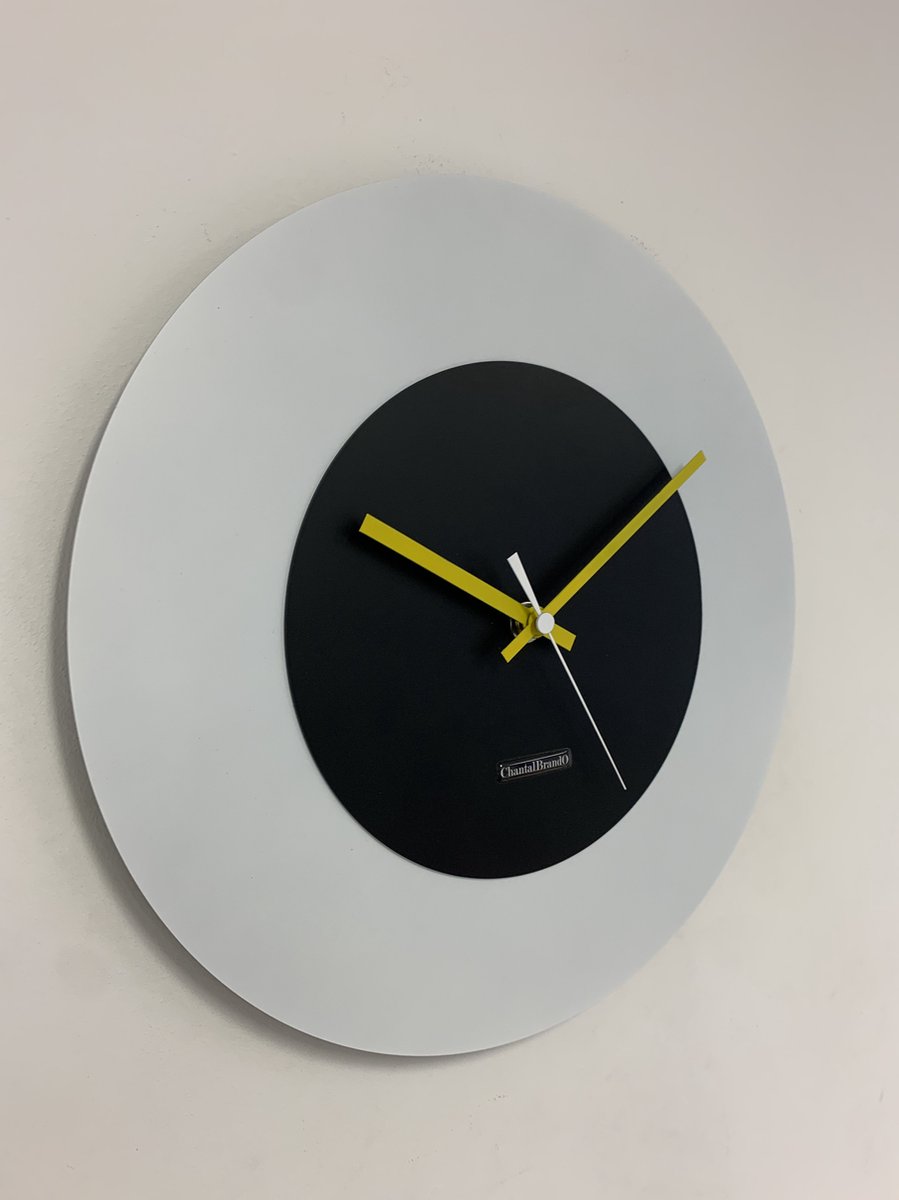 Wandklok ChantalBrandO MISTRAL WHITE & BLACK -- MODERN DESIGN --