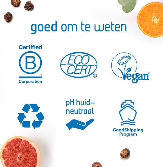 Verschillende keurmerken: B Corp, EcoCert, Vegan, recycling symbool, pH huidneutraal, en GoodShipping Program, met citrusvruchten en Wasnoten.