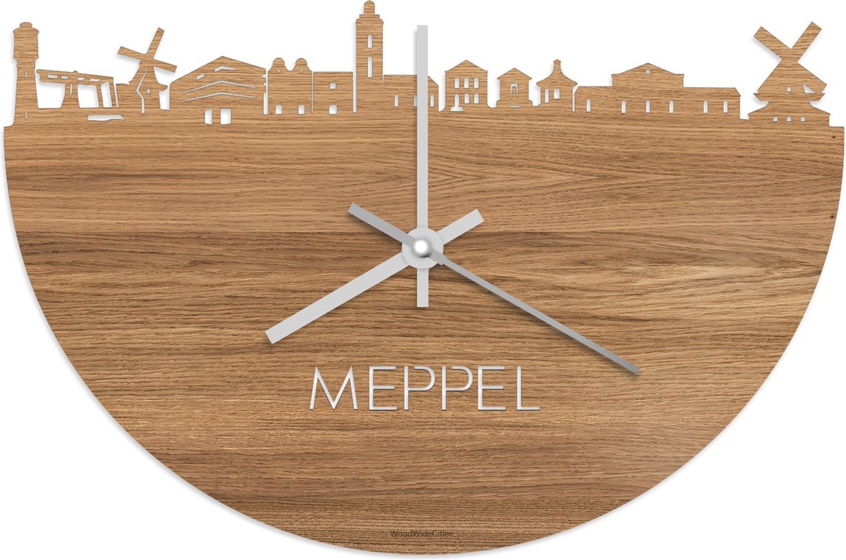Skyline Klok Meppel Eikenhout - Ø 40 cm - Stil uurwerk - Wanddecoratie - Meer steden beschikbaar - Woonkamer idee - Woondecoratie - City Art - Steden kunst - Cadeau voor hem - Cadeau voor haar - Jubileum - Trouwerij - Housewarming - WoodWideCities