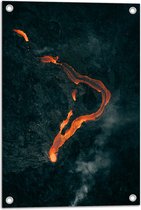 WallClassics - Tuinposter – Kronkelvormige Lava op Vulkaan - 40x60 cm Foto op Tuinposter (wanddecoratie voor buiten en binnen)
