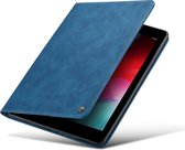 Casemania Hoes Geschikt voor iPad 2022 (10.9 inch 10e Generatie - 10th Gen) Navy Blue - Book Cover