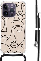 Hoesje met koord - Geschikt voor iPhone 14 Pro Max - Abstract faces - Verstelbaar zwart koord - Transparant, Beige - Leuke Telefoonhoesjes