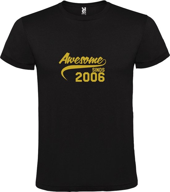 Zwart T-Shirt met “Awesome sinds 2006 “ Afbeelding Goud Size XS
