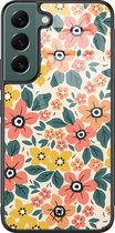 Casimoda® hoesje - Geschikt voor Samsung Galaxy S22+ - Blossom - Luxe Hard Case Zwart - Backcover telefoonhoesje - Multi
