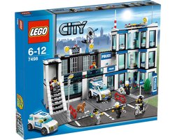 tempo mout oor LEGO City Politiebureau - 7498 | bol.com