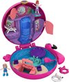 foto van Polly Pocket Pocket World Flamingo Floatie - Speelfigurenset