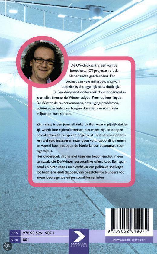 Achterkant van een boek met een portret van Brenno de Winter, ISBN, en een barcode.