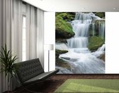 Fotobehang Waterval - 158 x 232 cm - Groen