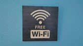 FREE WiFi  - MDF - 30 x 30 cm