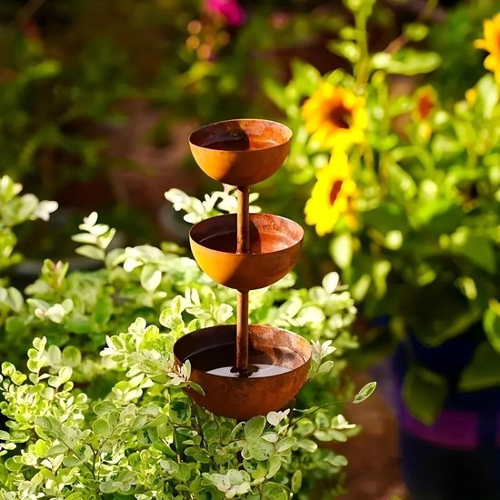 Récupérateur de pluie KZQ en métal rouille naturelle 68 cm Poteau de jardin Abreuvoir pour insectes Décoration rouille Décoration de jardin extérieur