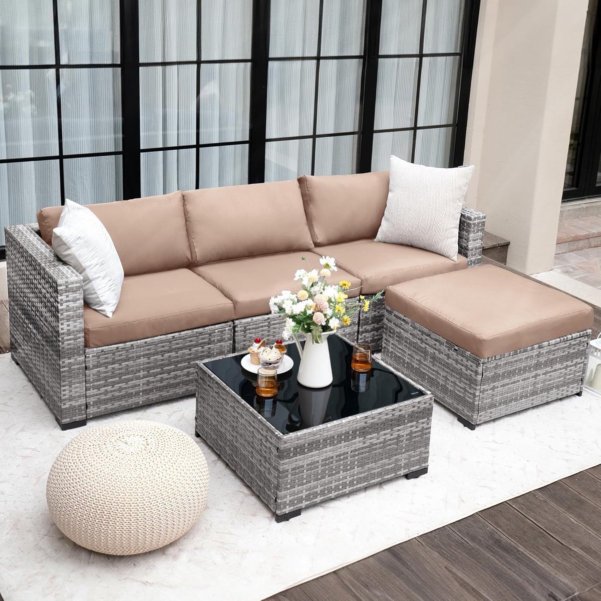 Modulaire 5-delige Polyrotan Loungeset voor Tuin en Terras met 3-zitsbank, Hocker en Salontafel met Glasplaat – Weerbestendige Balkon- en Tuinmeubelset met Kussens 215x75x63 cm