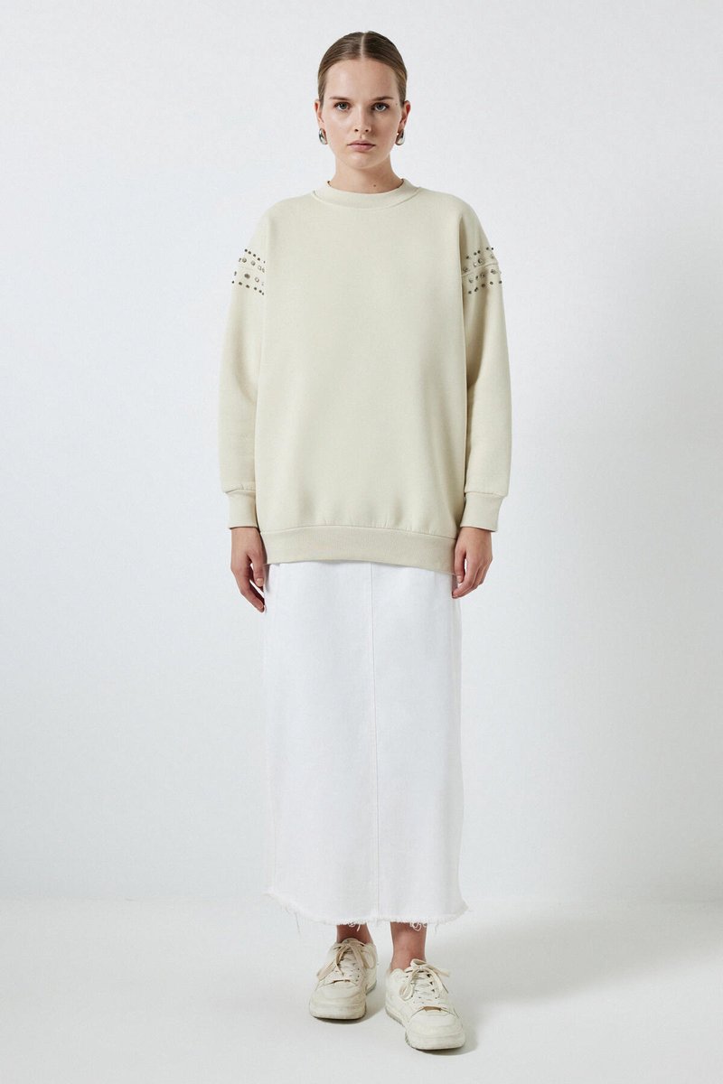 Touché Privé - Oversized sweatshirt met steentjes - Beige - Dames