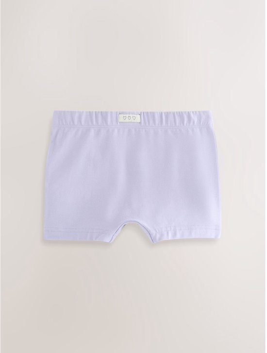 Lila meisjes-shorty met elastische tailleband en label met drie hartjes.